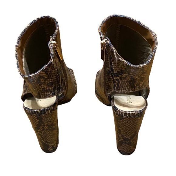 NWOB Bamboo Brown Snake Mania Peep-Toe Bootie 7.5 - Picture 5 of 6